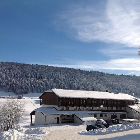 Hotel Club Le Risoux Bois-dʼAmont Buitenkant foto